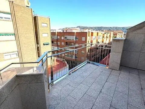 Piso en Paseo Marqués de Corvera