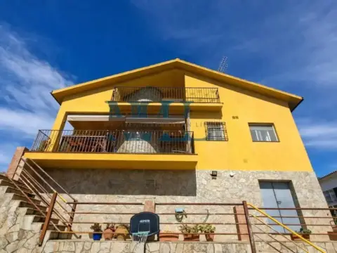 Chalet en Canyelles