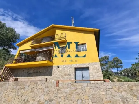 Chalet en Canyelles