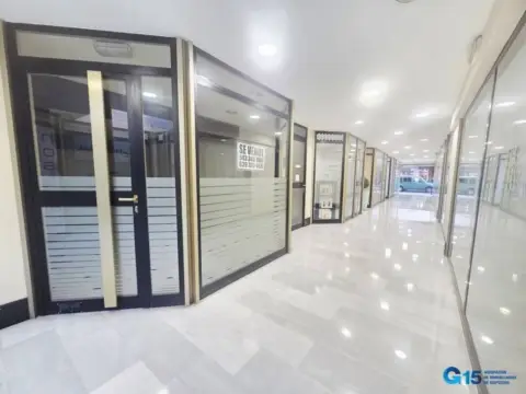 Local comercial en Erdialdea