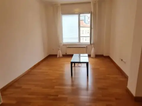 Piso en Campus Sur-Santa Marta