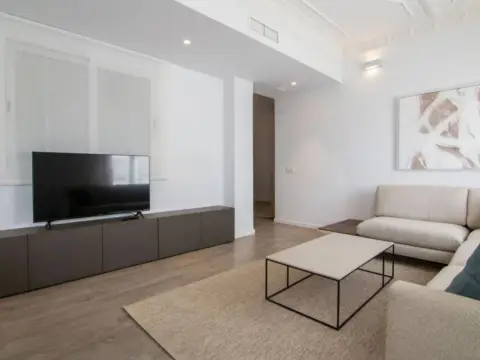 Piso en calle del Hospital