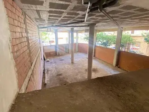 Local comercial en Avinguda de les Germanies