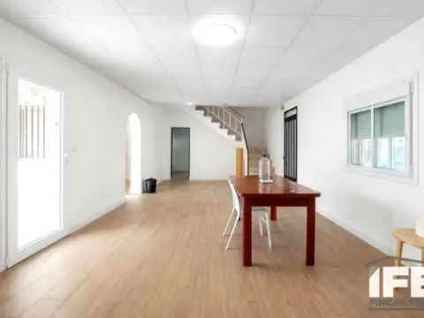 Chalet en Luceni
