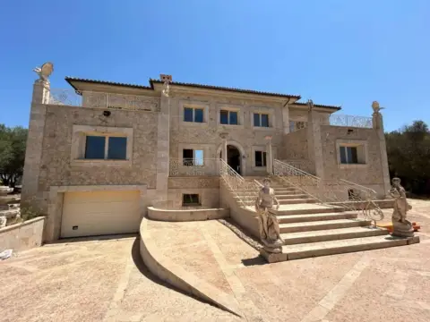 Casa rústica en Muro