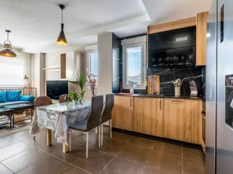 Piso en calle Plaza de La Arqueologia