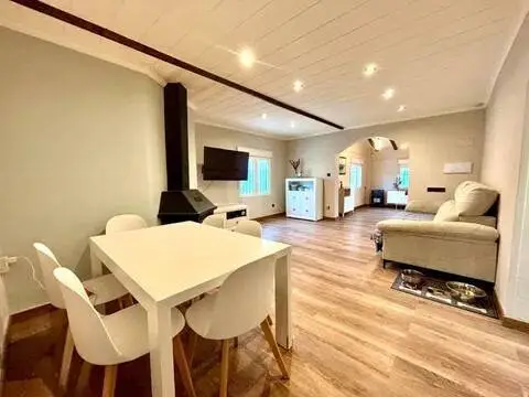 Chalet en Santa Anna-Urbanitzacions