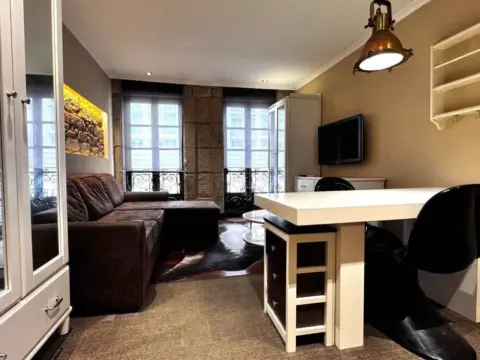 Piso en Cidade Vella-Atochas-Pescadería