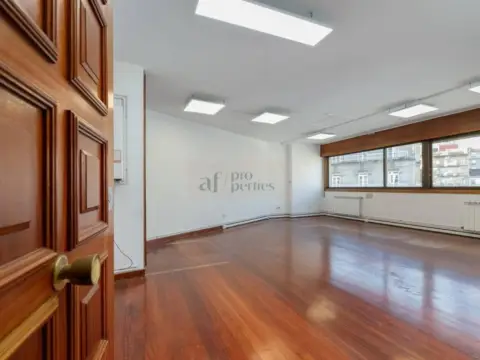 Oficina en Centro-Areal