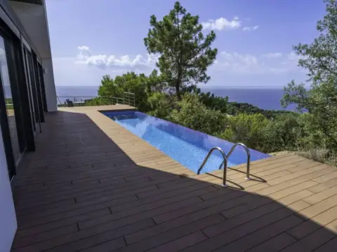 Casa adosada en Canyelles-La Montgoda