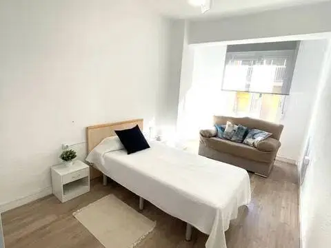 Habitación en calle de Buenos Aires