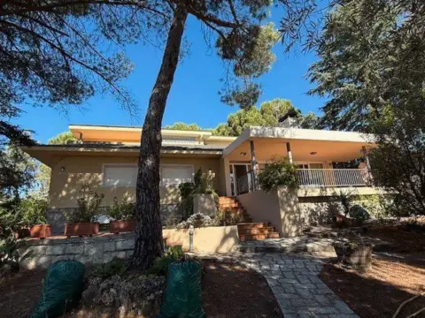 Chalet en calle de Ladera Cordeles