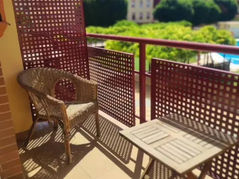 Piso en Huerta de la Reina-Arruzafilla-Parque Figueroa-Noreña