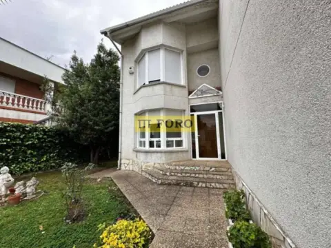 Casa en Bayas