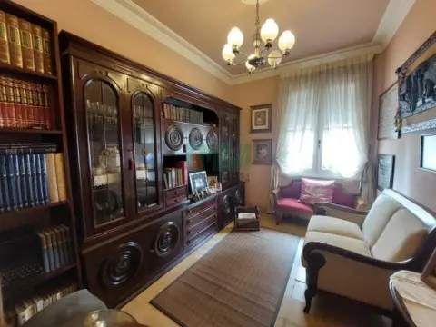 Casa en Ourense Capital