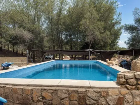 Casa rústica en Fuensanta