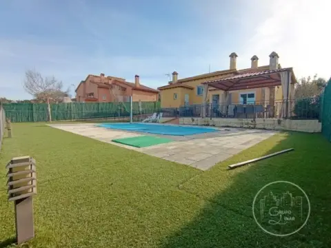 Casa en Maello