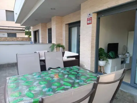 Piso en Fenals-Santa Clotilde