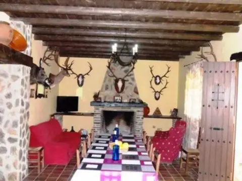Casa rústica en Zalamea la Real