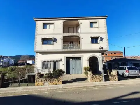 Chalet en Pinofranqueado