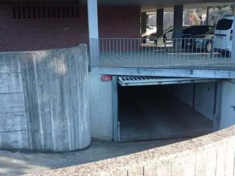 Garaje en Irura