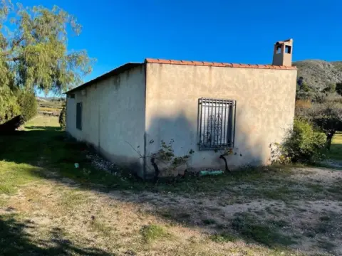 Chalet en Llombo
