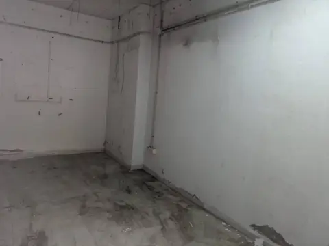 Local comercial en Vista Alegre-Parque Cruz Conde