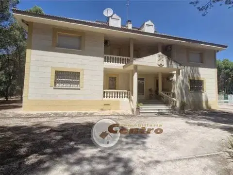 Chalet en Pedanías y Barrios Rurales