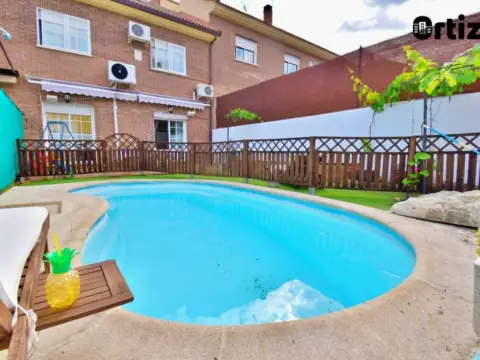 Chalet en Loeches
