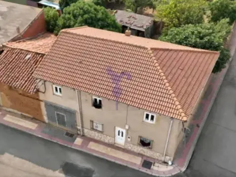 Casa en Santovenia de La Valdoncina
