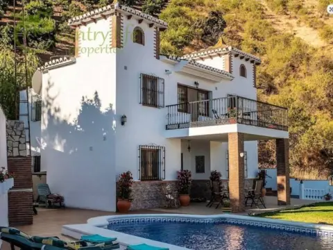 Chalet en Iznate