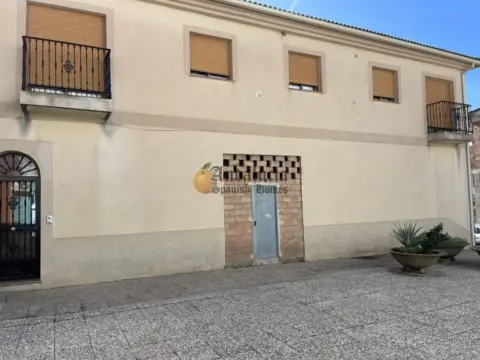 Chalet en Tocón