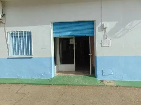 Local comercial en Alcaudete de La Jara