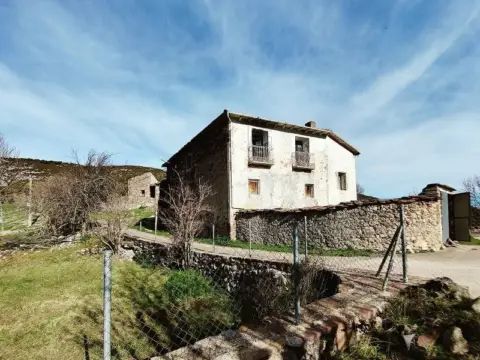 Casa en Laspaúles