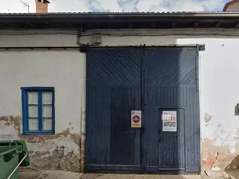 Garaje en calle de la Pelilla