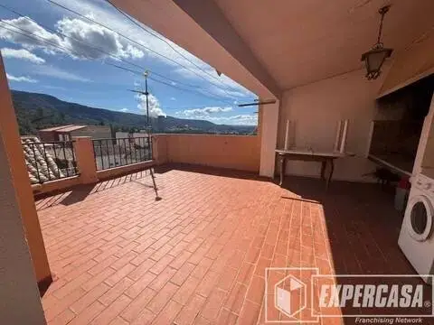 Casa rústica en Cofrentes