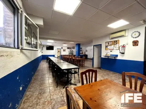 Chalet en Alagón