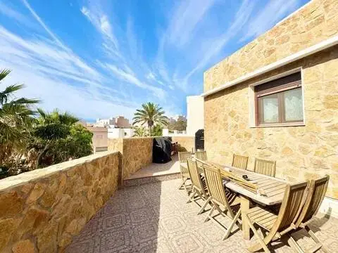 Casa en Carboneras
