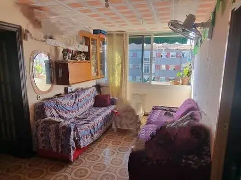 Piso en La Salut-Lloreda-Sistrells
