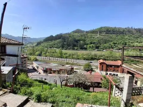 Chalet en calle Lugar Quemaeru, 9 A