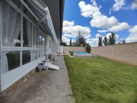 Chalet en Roales