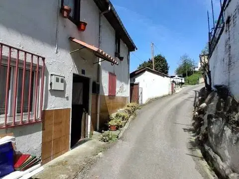 Chalet en calle Lugar Quemaeru, 9 A