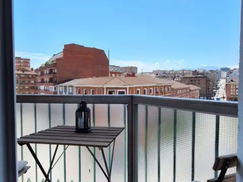 Piso en Ciudad-Naranco-Vallobín