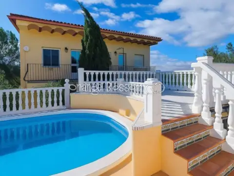 Casa en Benicolet