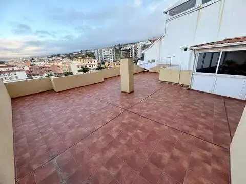Piso en calle Puerto Franco