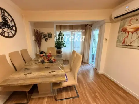 Pis – Begues, Raval d'en Martí, Baix Llobregat