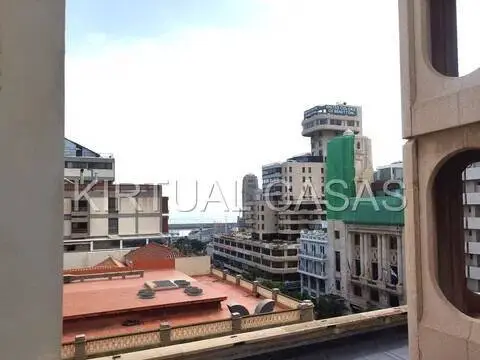 Ático en Centro-Zona calle Castillo