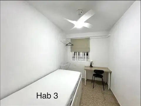 Habitación en calle Avenida del Primat Reig, 61