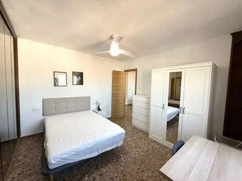 Habitación en Avinguda del Doctor Waksman