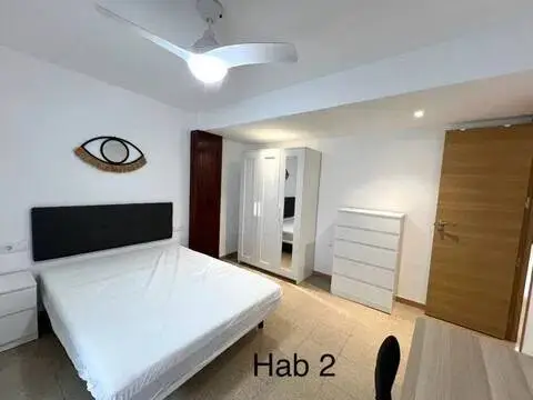 Habitación en calle Avenida del Primat Reig, 61